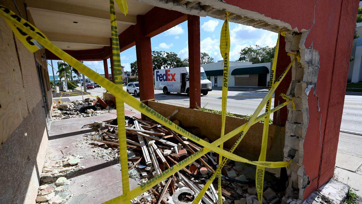 Police arrested Emma Kinkle, 19, of Bradenton, on DUI and false ID charges after she allegedly crashed an SUV into two buildings on 8th Avenue West in Palmetto early Friday, according to the Palmetto Police Department. This is 615 Eighth Ave. W. on July 31, 2025.