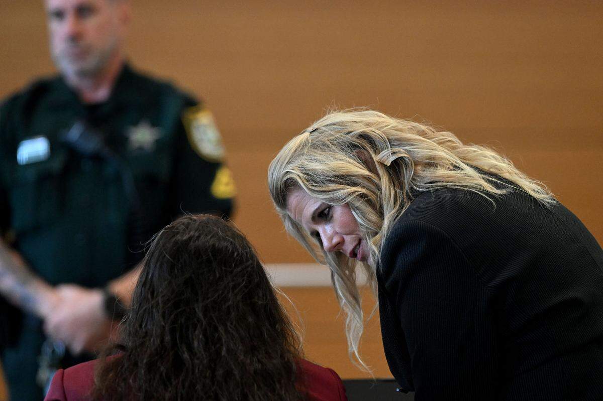 Assistant State Attorney Suzanne O’Donnell during her opening statements on the first day of the trial for Ashley Benefield for the second-degree murder of her husband, Doug Benefield, in 2020 at the Manatee County Judicial Center, July 23, 2024.