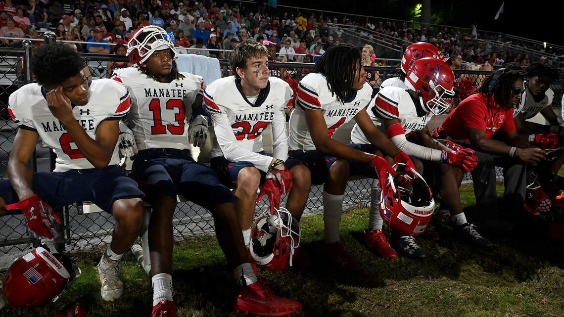 Who would Manatee County football teams play if the 2023 FHSAA playoffs were this week?