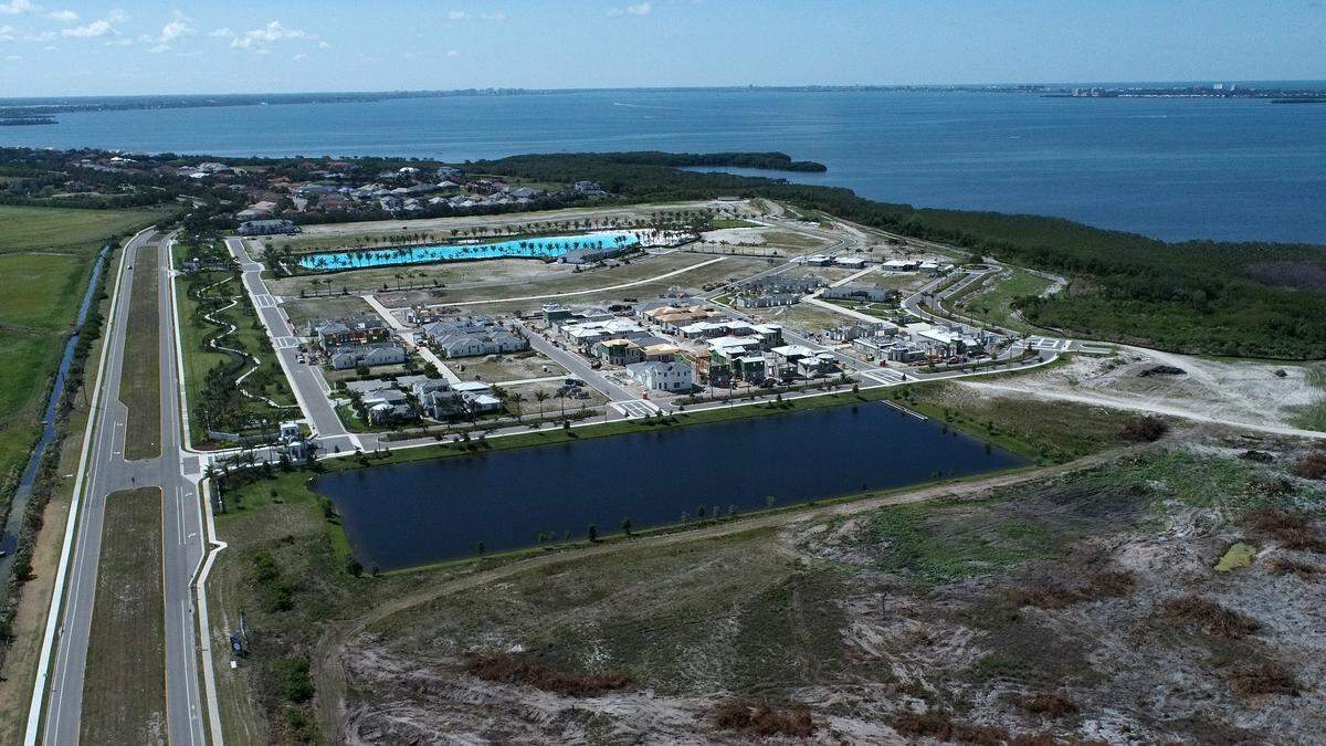 Local environmentalists have raised concerns over recent mangrove trimming along Sarasota Bay where Aqua by the Bay and Cirrus Apartments at Aqua are under construction on El Conquistador Parkway.