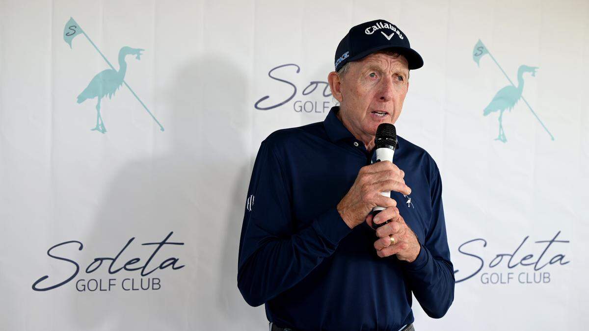 David Leadbetter speaks during a press conference at the newly-opened Soleta Golf Club in Myakka City.
