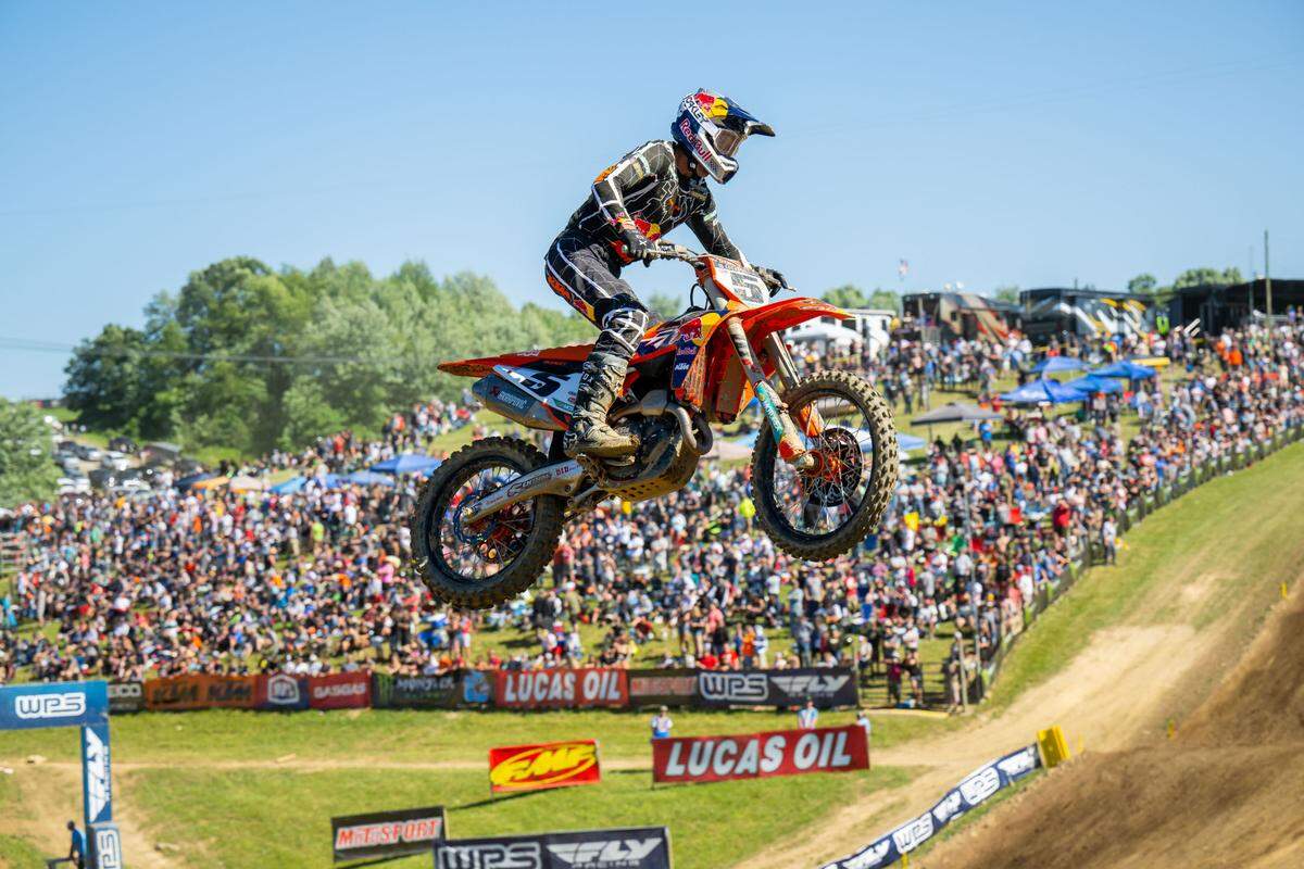 Feld Motor Sports, Inc. and MX Sports Pro Racing have announced a partnership that will see the formation of the SuperMotocross World Championship, starting in 2023.