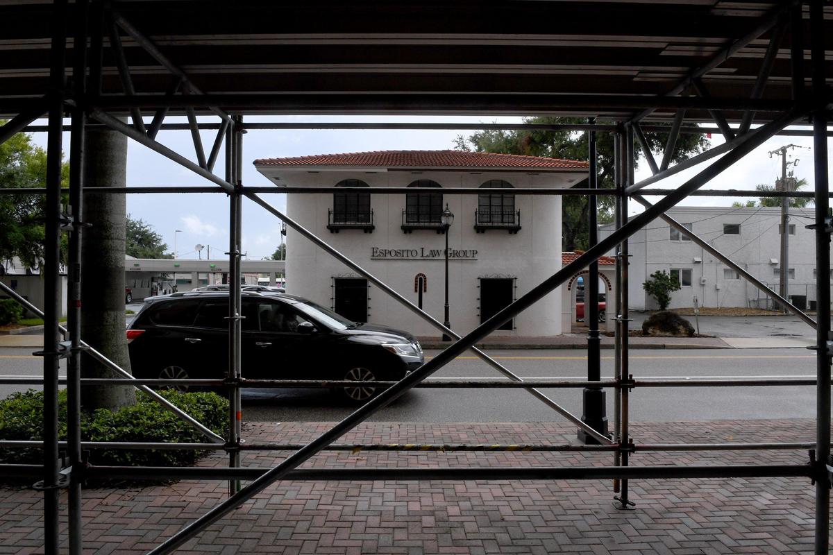 The City of Bradenton is worried that pedestrians, afraid to walk under scaffolding around the judicial center, may endanger themselves by walking in the street.