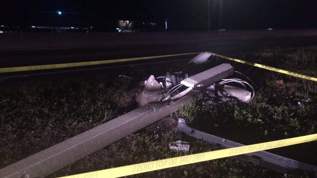 The damage caused Wednesday night by a one-vehicle rollover crash in Bradenton. 
 AMARIS CASTILLO/Bradenton Herald