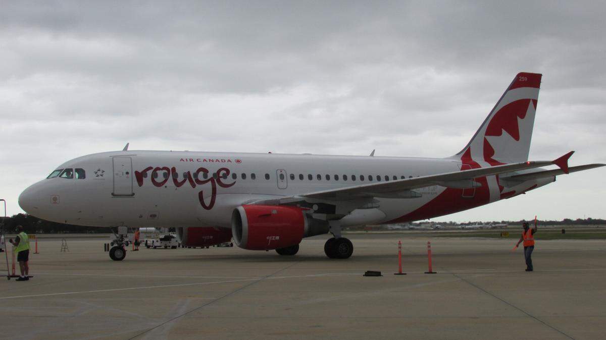 The Airbus A-319 aircraft used by Air Canada Rouge on its Toronto-to-SRQ route will replaced by a larger A-321 between Feb. 1 and April 30 to add capacity to a route both Air Canada and WestJet serve. PROVIDED PHOTO