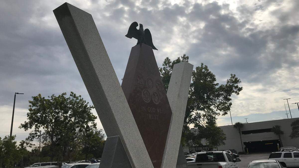 Phyllis “Jeanne” Jackson played a key role in establishing the Manatee County Veterans Council and also designed the Veterans Memorial on property provided by Manatee Memorial Hospital.