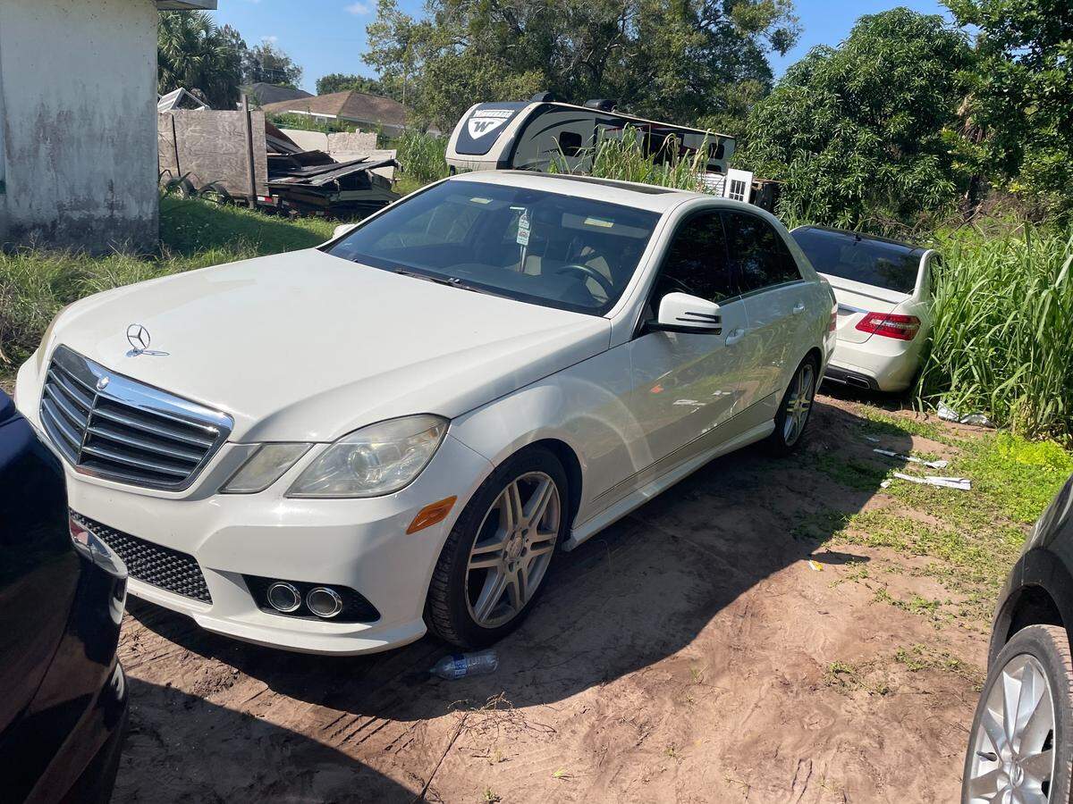 Rachel Speight found her Mercedes back end between two other stolen vehicles in a vacant lot in Palmetto. Speight beat the pavement, passing out flyers in search of her vehicle.