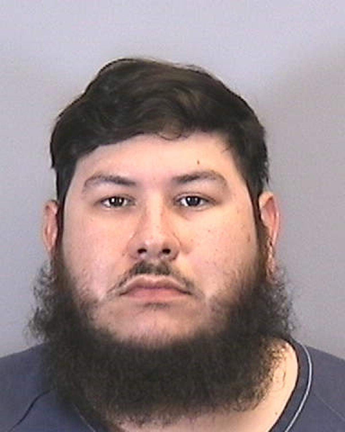 Samuel Munivez, possession of marijuana over 20 grams, $1,500 bond.