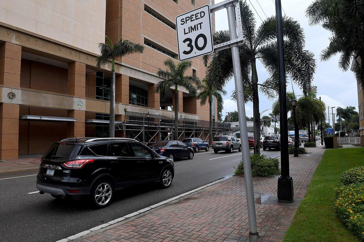 The City of Bradenton is worried that pedestrians, afraid to walk under scaffolding around the judicial center, may endanger themselves by walking in the street.
