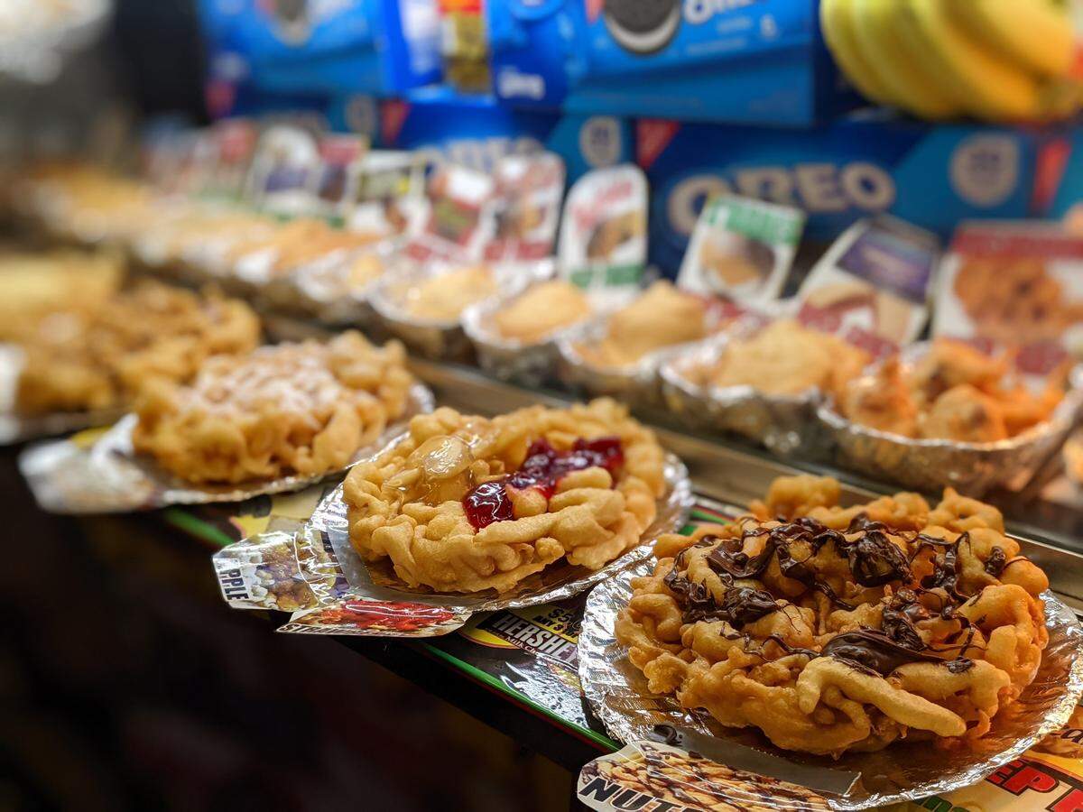 01/14/21--Funnel cakes and other fried delights tempted fairgoers on the opening night of the 2021 Manatee County Fair.