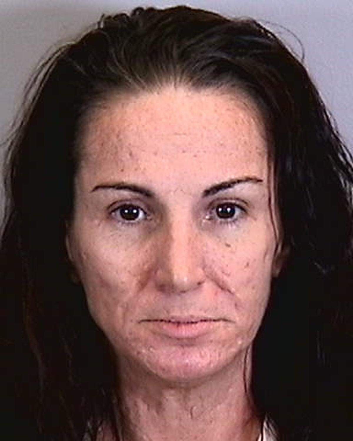April Wilson, out-of-county warrant, $4,000 bond.