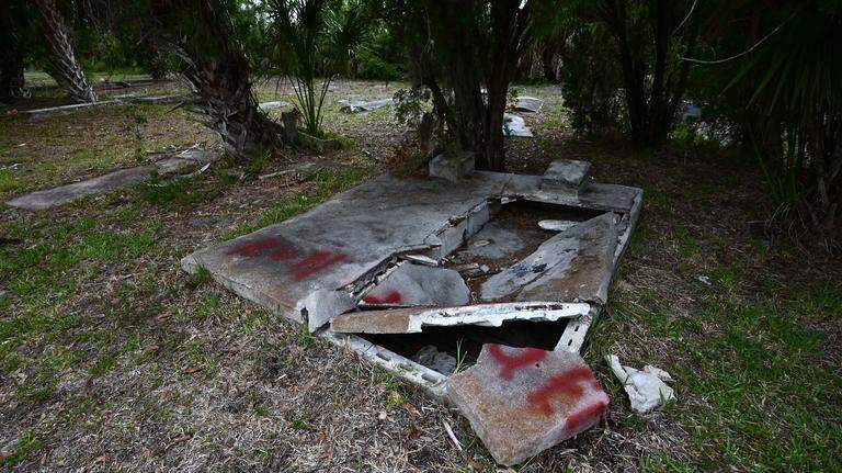 Did Manatee grave vandals take remains from cemetery? What investigators say
