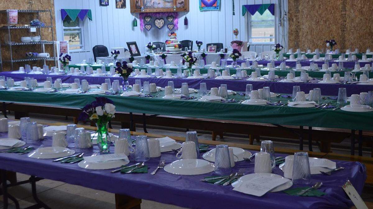 Hundreds of people typically attend Amish weddings. The meal after the ceremony is served in multiple sittings. Each couple chooses special colors. Female attendants sew their dresses in these colors, and the tables at the meal are decorated in the same colors. One corner (called an “eck” in Pennsylvania Dutch) is reserved for the bride and groom and their attendants and decorated with special memorabilia.