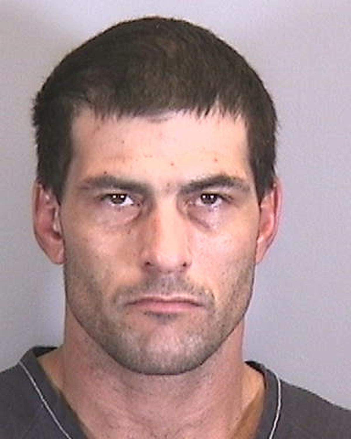 Justin Ballard, driving while license suspended third or subsequent offense, $1,500 bond.