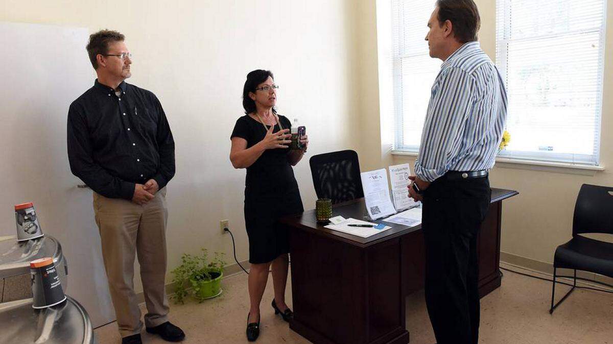 Rep. Vern Buchanan, R-Longboat Key, visited the Station 2 Innovation Center in August to speak with Sara Hand and Stan Schultes, the center's operators and co-founders of Spark Growth. The duo will host their second leadership conference Thursday and Friday and will continue to lay out Bradenton's business expansion opportunities to a global audience. TIFFANY TOMPKINS/Bradenton Herald File