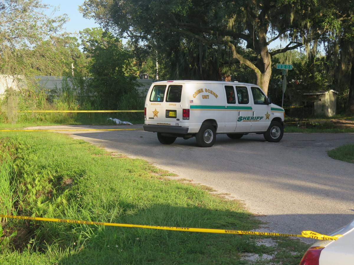 The body of a woman was found at the dead end of 13th Avenue East near Morgan Johnson Road in East Manatee County after being spotted by a UPS driver Friday afternoon.