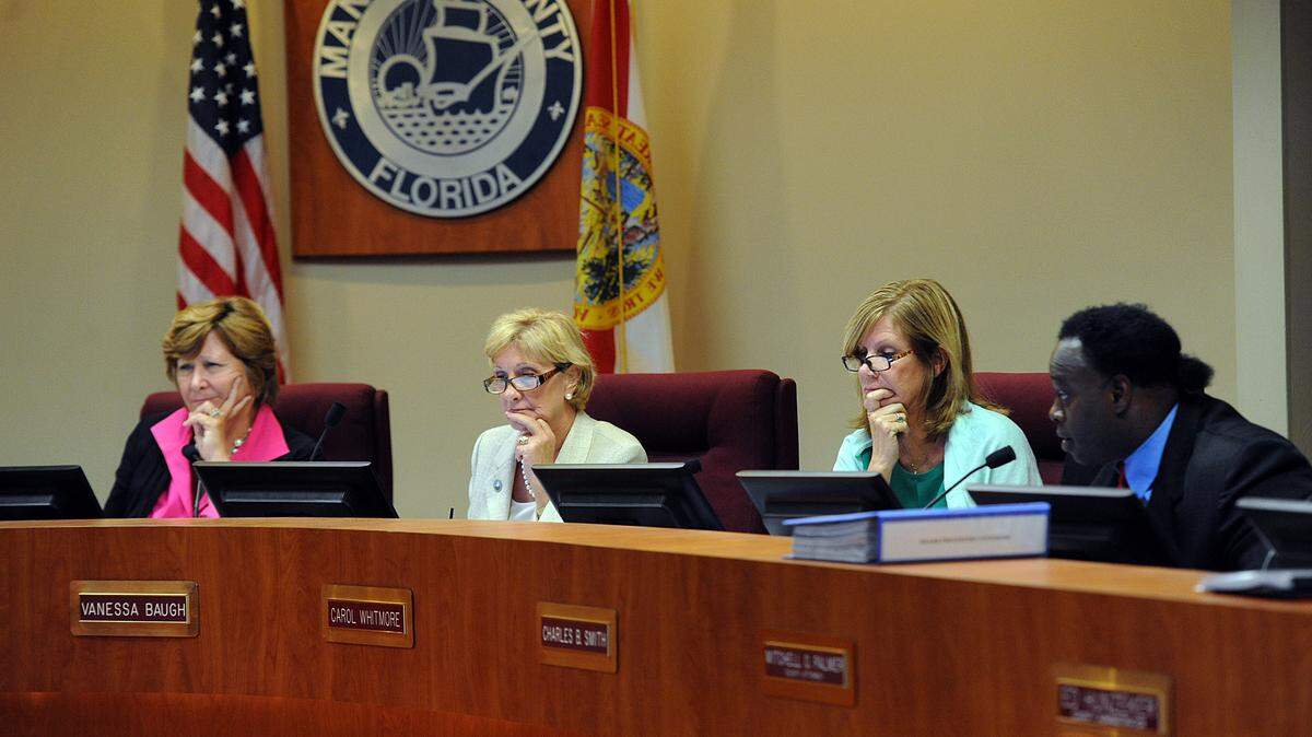 Manatee County Commissioners Betsy Benac, Vanessa Baugh, Carol Whitmore and Charles Smith during Tuesday's meeting. 
 TIFFANY TOMPKINS-CONDIE/Bradenton Herald