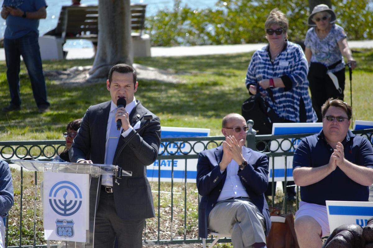 Sarasota Mayor Erik Arroyo speaks at a “United Against Hate” gathering hosted by the Jewish Federation of Sarasota-Manatee at Bayfront Park in downtown Sarasota on Feb. 20, 2022.