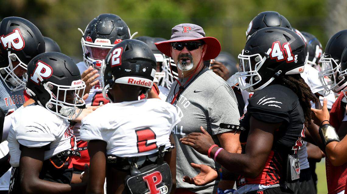 Varsity and Jr. Varsity took to Palmetto’s practice field August 17, 2022, with Coach Dave Marino in preparation for the season start of football.