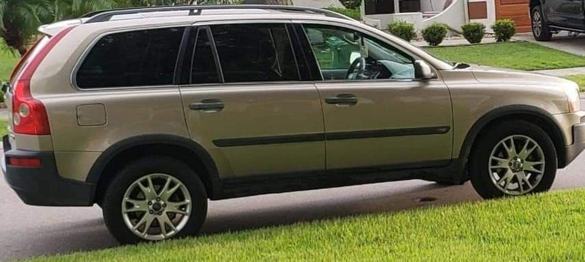 Bradenton Police believe the men who burglarized Edwin “Eddie” Mulock’s home also stole this Volvo SUV from a neighbor’s home living on the same street. 07/02/2022