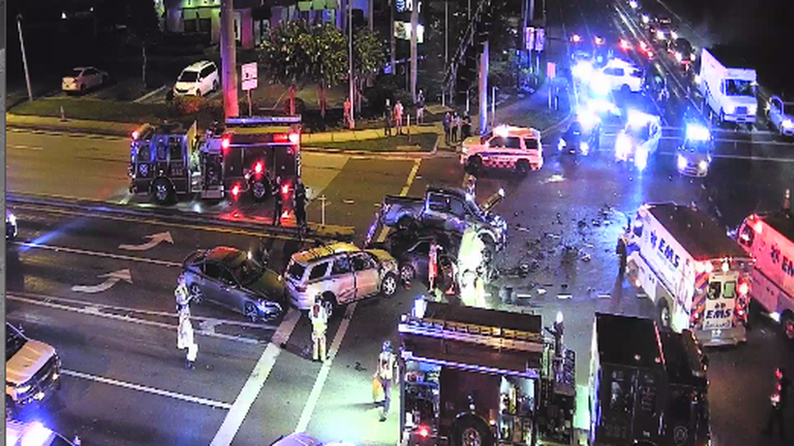 Four-vehicle crash shut down Cortez Road after driver ran red light, FHP says