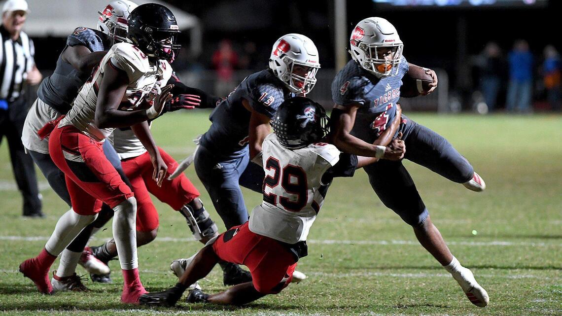 Here are the rules for seeing a Manatee County high school football game during COVID-19