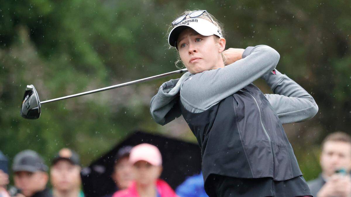 Dec 16, 2023; Orlando, Florida, USA; Nelly Korda plays her shot from the sixth tee during the PNC Championship at The Ritz-Carlton Golf Club.