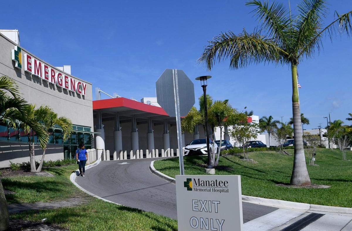 Visitation at Manatee Memorial Hospital is set to resume Sept. 8 after being suspended for two months due to a spike in COVID-19 cases in the Bradenton area.