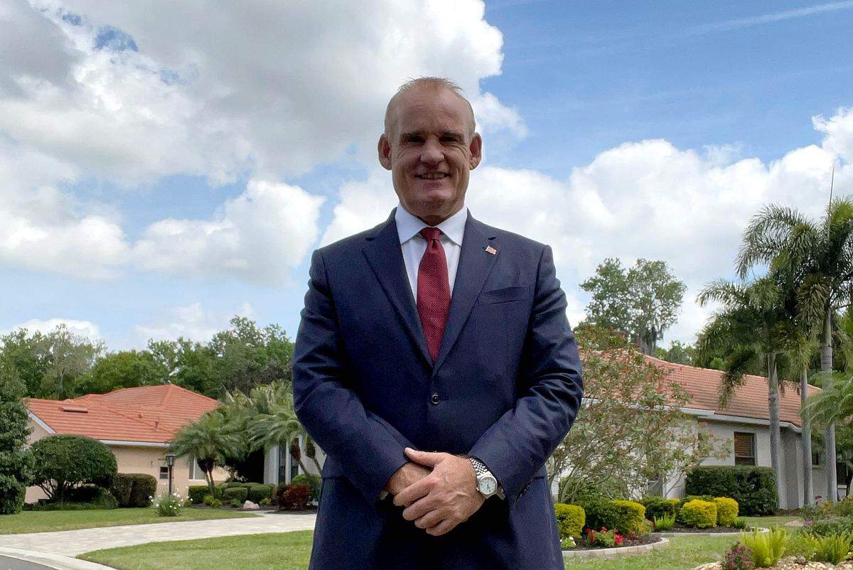 Martin Hyde, a former candidate for the city of Sarasota Commission, announced that he intends to run against U.S. Rep. Vern Buchanan. In a series of Facebook posts, Hyde labeled Buchanan a “Republican In Name Only” and vowed to represent Florida’s 16th Congressional District with a more conservative approach.