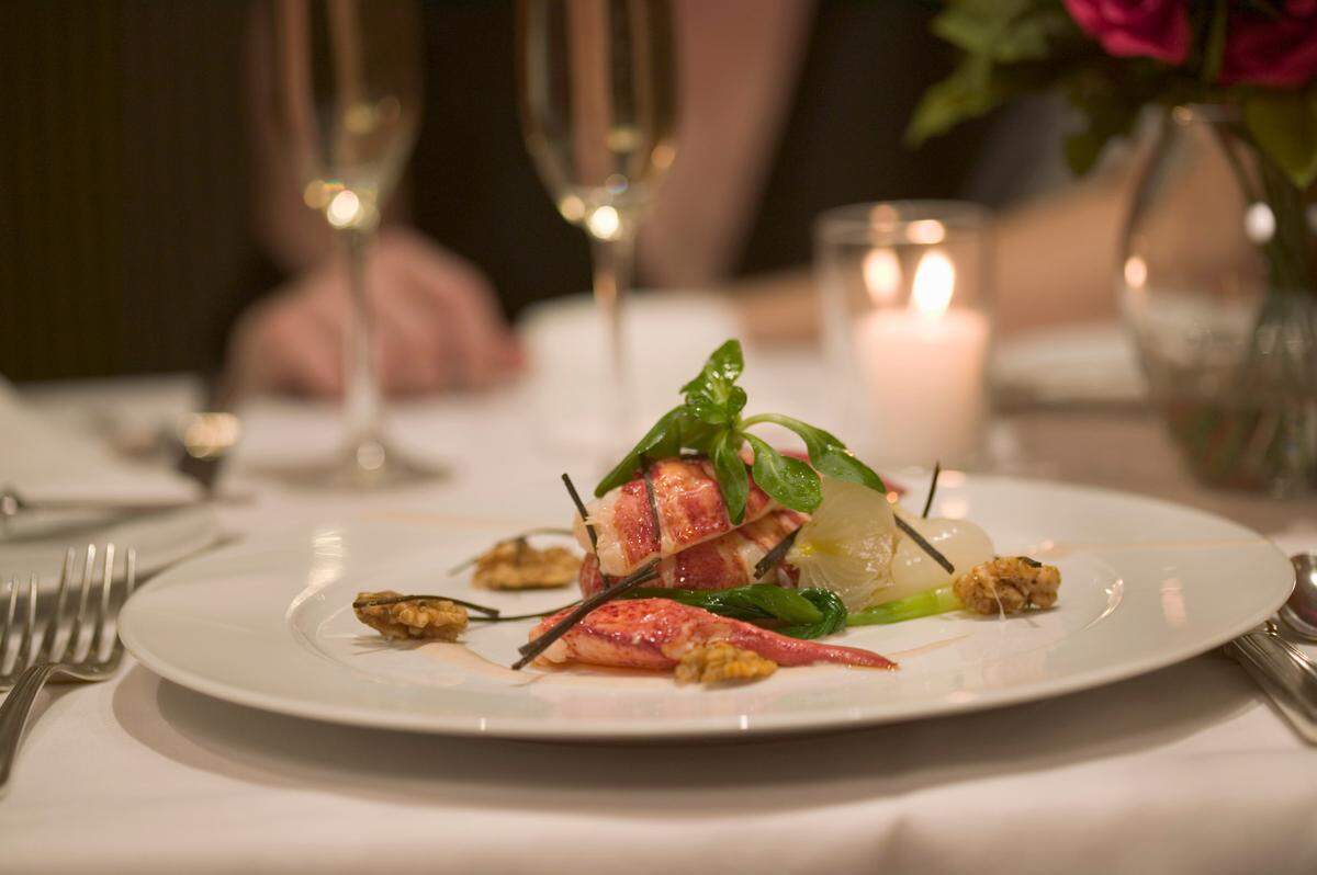 The newest Florida restaurants added to the 2023 Michelin guide are out, and Downtown Tampa is the closest place for Manatee County residents to find one.