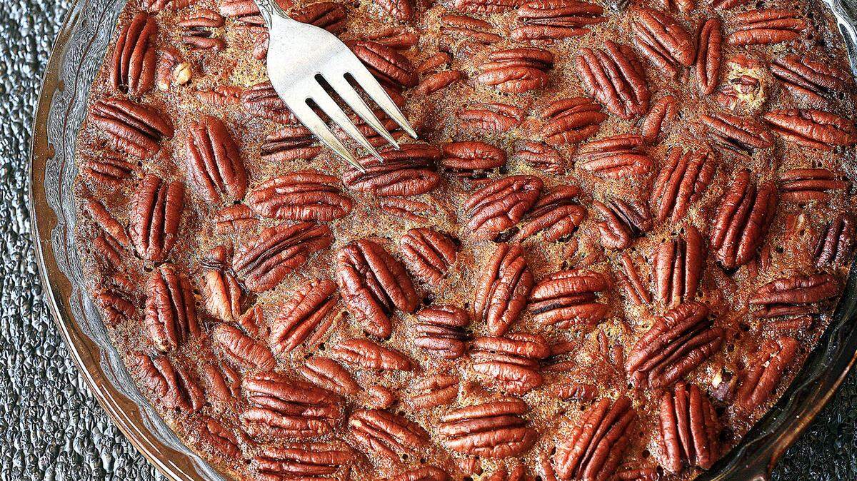 Pecan pie with pretzel crust is one of Duff Goldman's favorite pies. Get the recipe on 3D. TNS