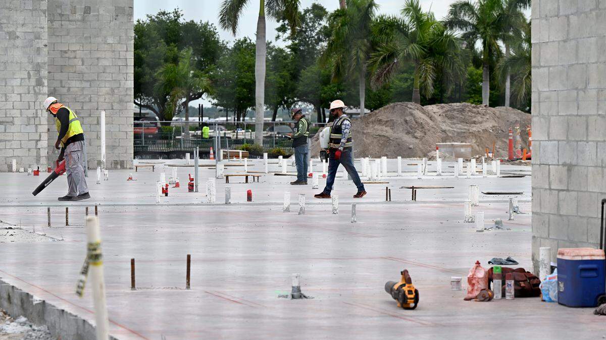 The Park Vista Apartments under construction now will be a five-story, 154-unit complex at 704 Third Avenue West in Bradenton, shown on May 12, 2026.