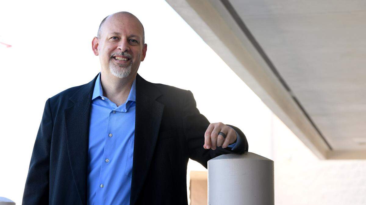 Scott Farrington cruised to an easy victory in Tuesday’s general election to become Manatee County’s next Supervisor of Elections.