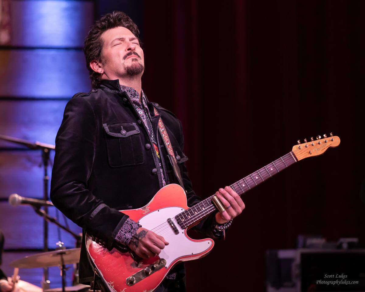 Award-winning blues guitarist and vocalist Mike Zito will perform at the 2022 Bradenton Blues Festival.