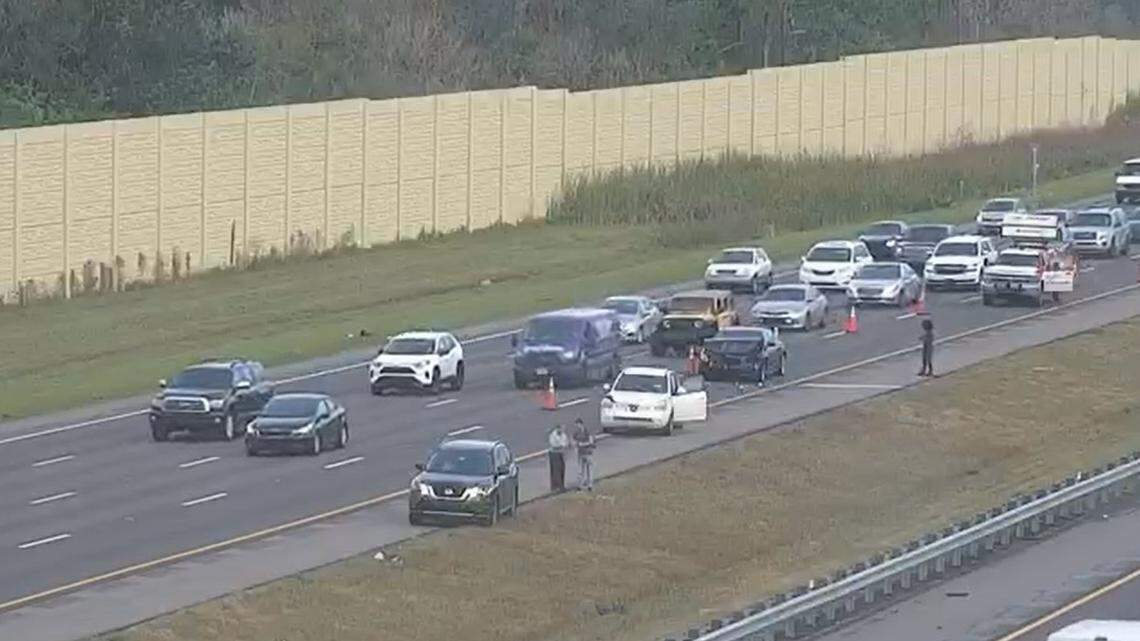 Crash on Interstate 75 in Manatee County backs up traffic in Bradenton, Sarasota area