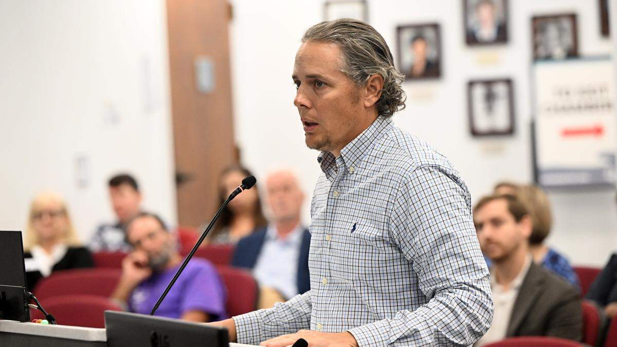 Kelly Kirschner, board chair of UnidosNow, during a meeting of the Manatee County Board of Commissioners to discuss a proposal requiring nonprofits receiving county funding to verify the legal status of clients.