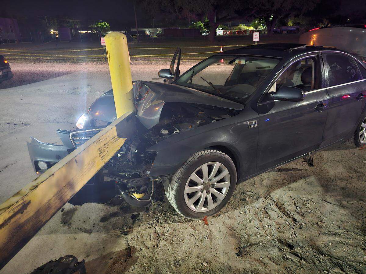 The Bradenton Police Department said a 19-year-old suspect injured a police officer after trying to flee a traffic stop and crashing into a pole on Tuesday, May 20, 2025.