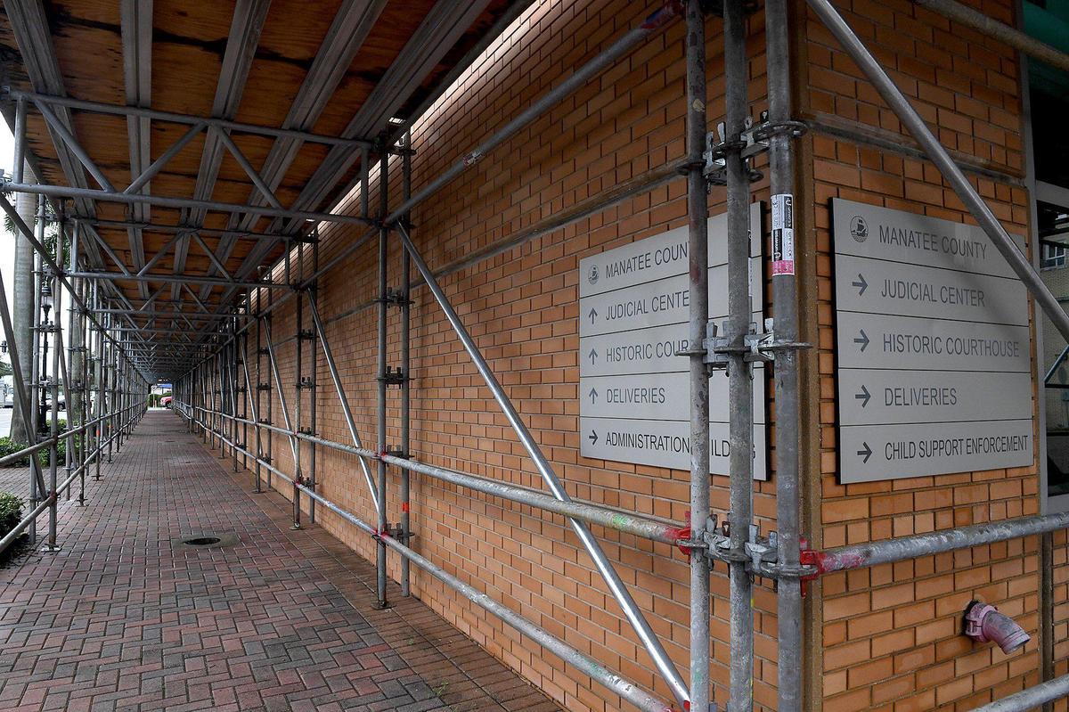 The City of Bradenton is worried that pedestrians, afraid to walk under scaffolding around the judicial center, may endanger themselves by walking in the street.