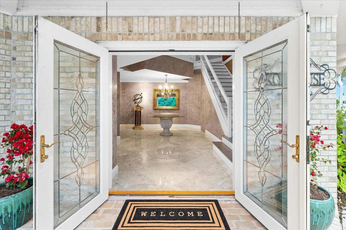 A Tidy Island home once owned by tennis coaching great Nick Bollettieri has gone on the market for $2.95 million. Bollettieri built the five-bedroom, five-bath home at 78 Tidy Island Blvd. in 1984 and sold it in 1988.