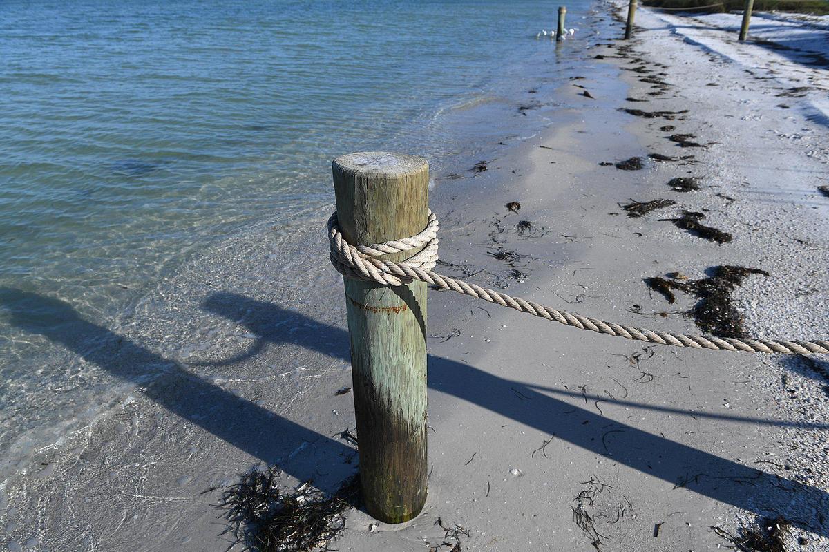 Rope fences on Anna Maria Island beaches are restricting public access, but that is allowed under interpretation of Florida State law.