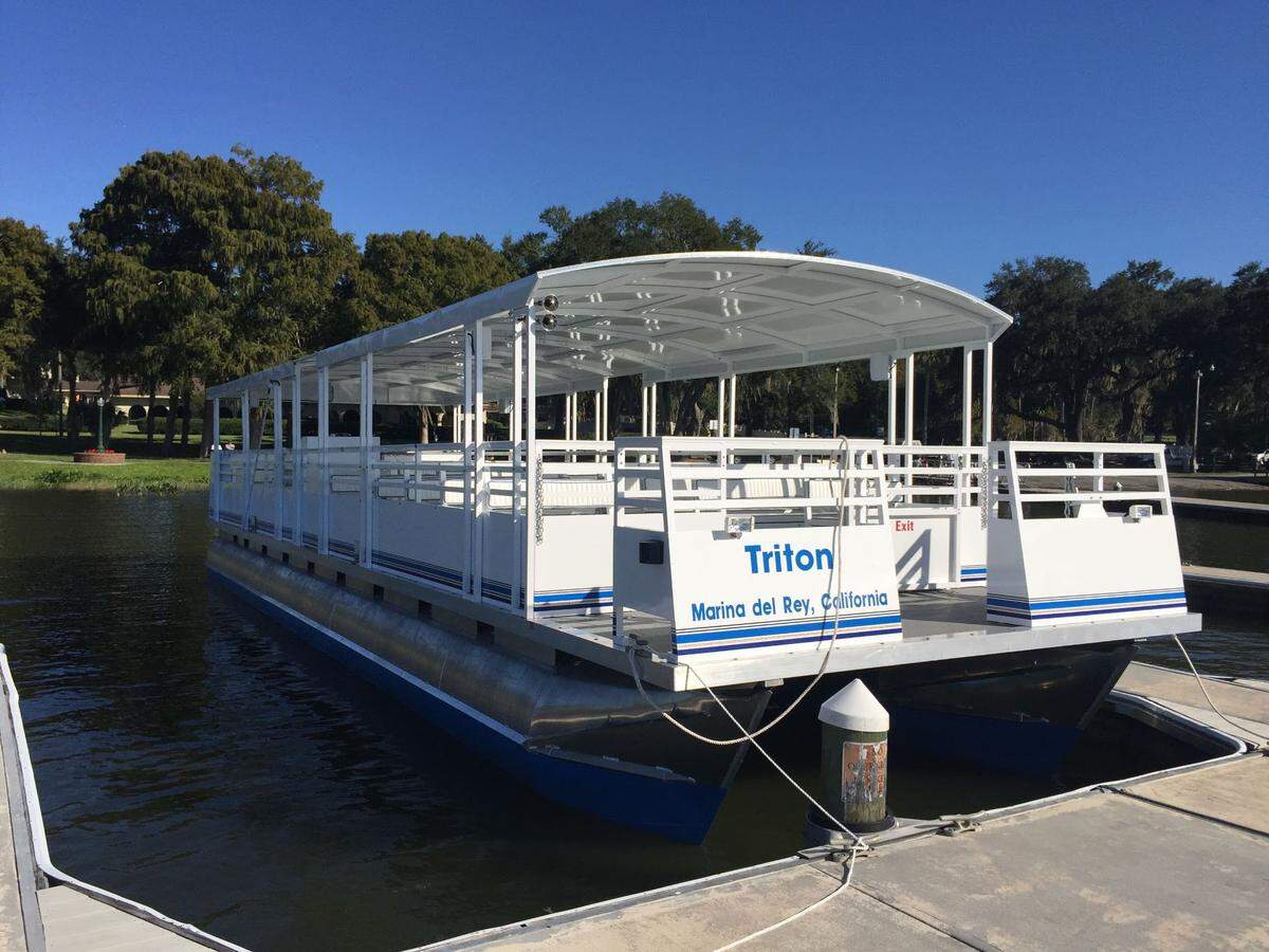 Manatee County plans to order two 49-passenger pontoon boats that will provide water taxi service between downtown Bradenton/Palmetto and Anna Maria Island.