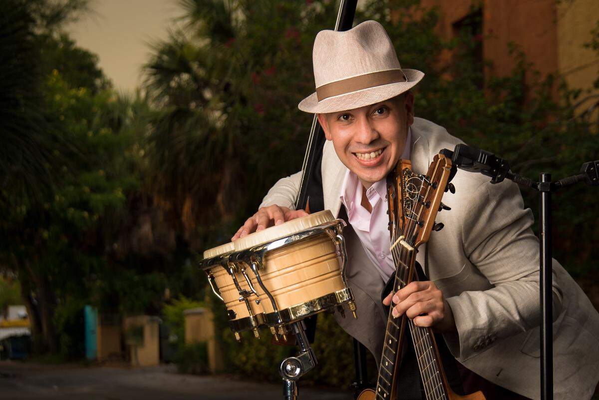 Renesito Avich is a Cuban guitar player, singer and multi-instrumetalist based in Sarasota.