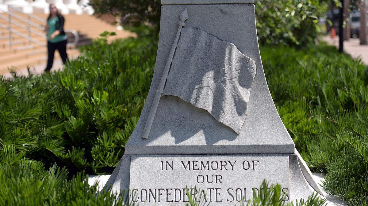 The base of the Confederate monument in downtown Bradenton.