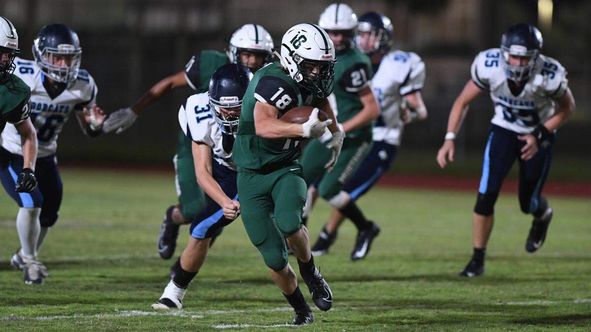 Senior wide receiver Dylan Bennett and the Lakewood Ranch Mustangs take a 3-0 record into their showdown with Manatee.