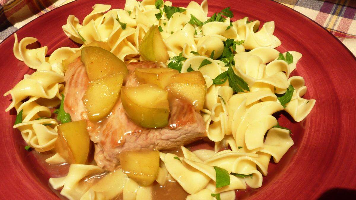Brandied apple pork with hot buttered egg noodles comes together in 30 minutes or less.TNS