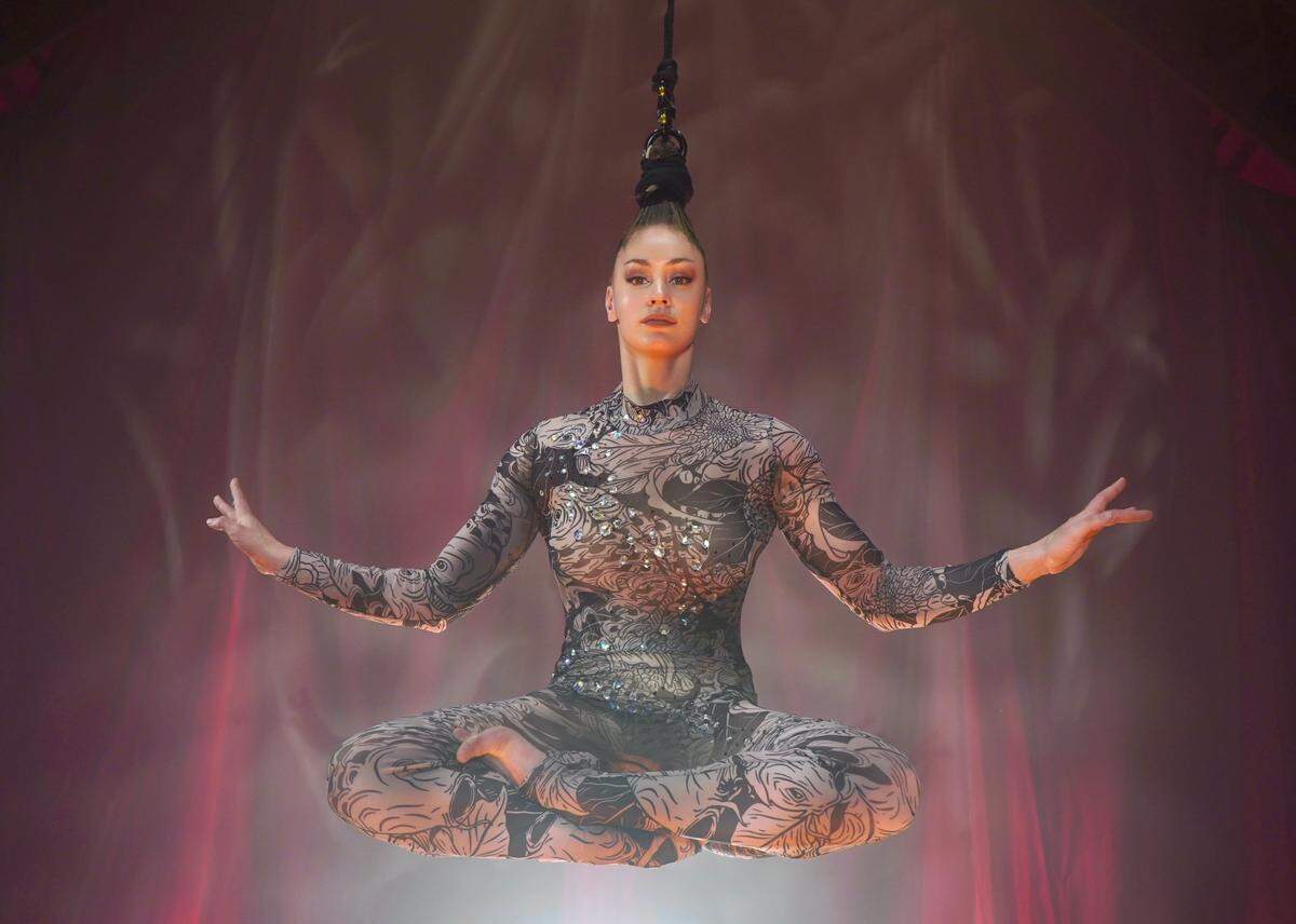 Hair hang artist Camille Langlois is among the worldwide circus talent featured in this year’s Summer Circus Spectacular presented by the Circus Arts Conservatory and The Ringling.