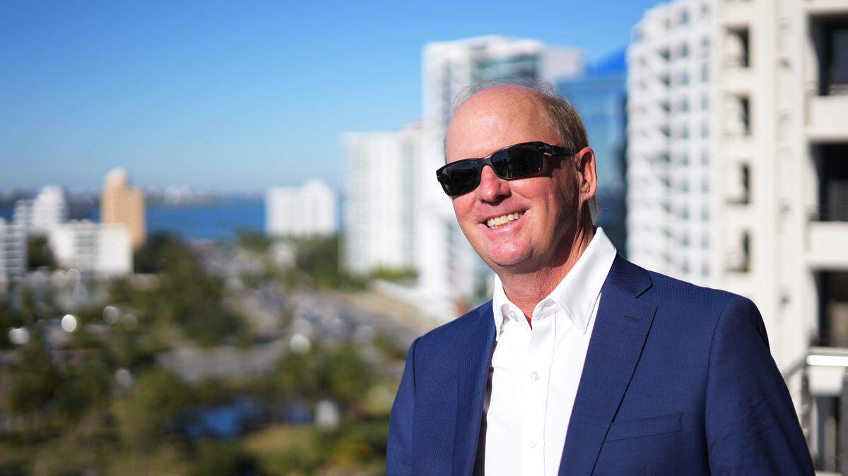 Roger Pettingell lead all real estate agents in the combined Bradenton-Sarasota area with $175,5677,000 in home sales volume in 2020.