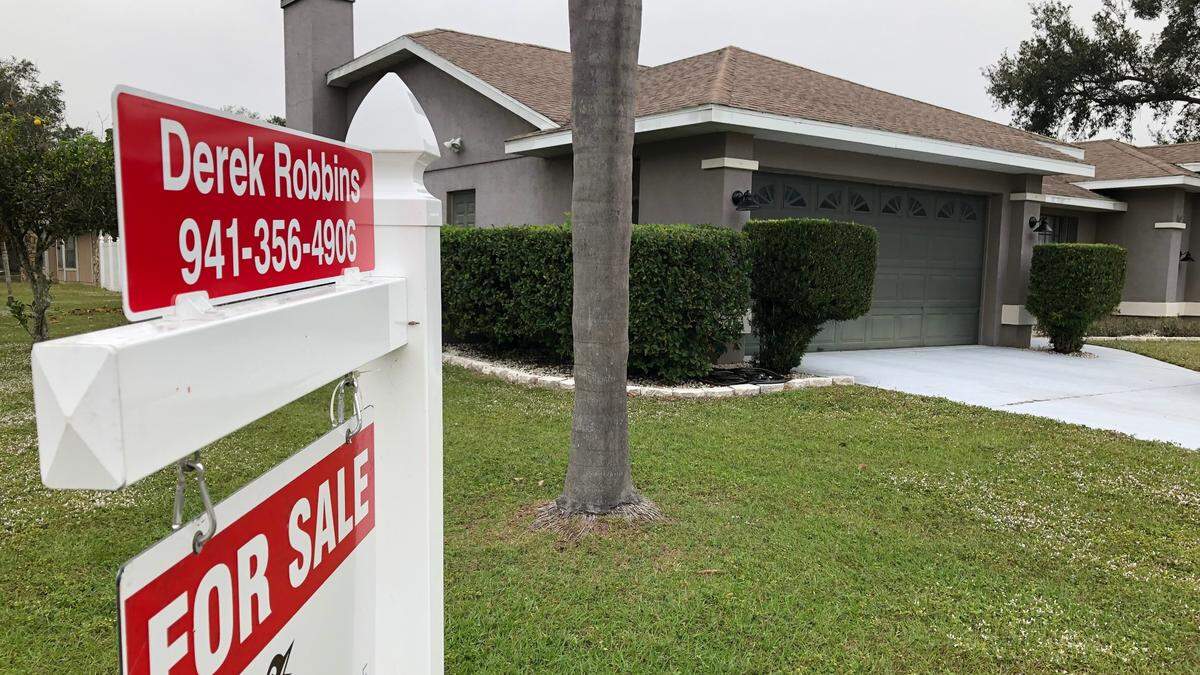 12/14/2021--Prices for existing single-family homes in the Bradenton area took another big leap into record territory in November with a median price of $450,411.