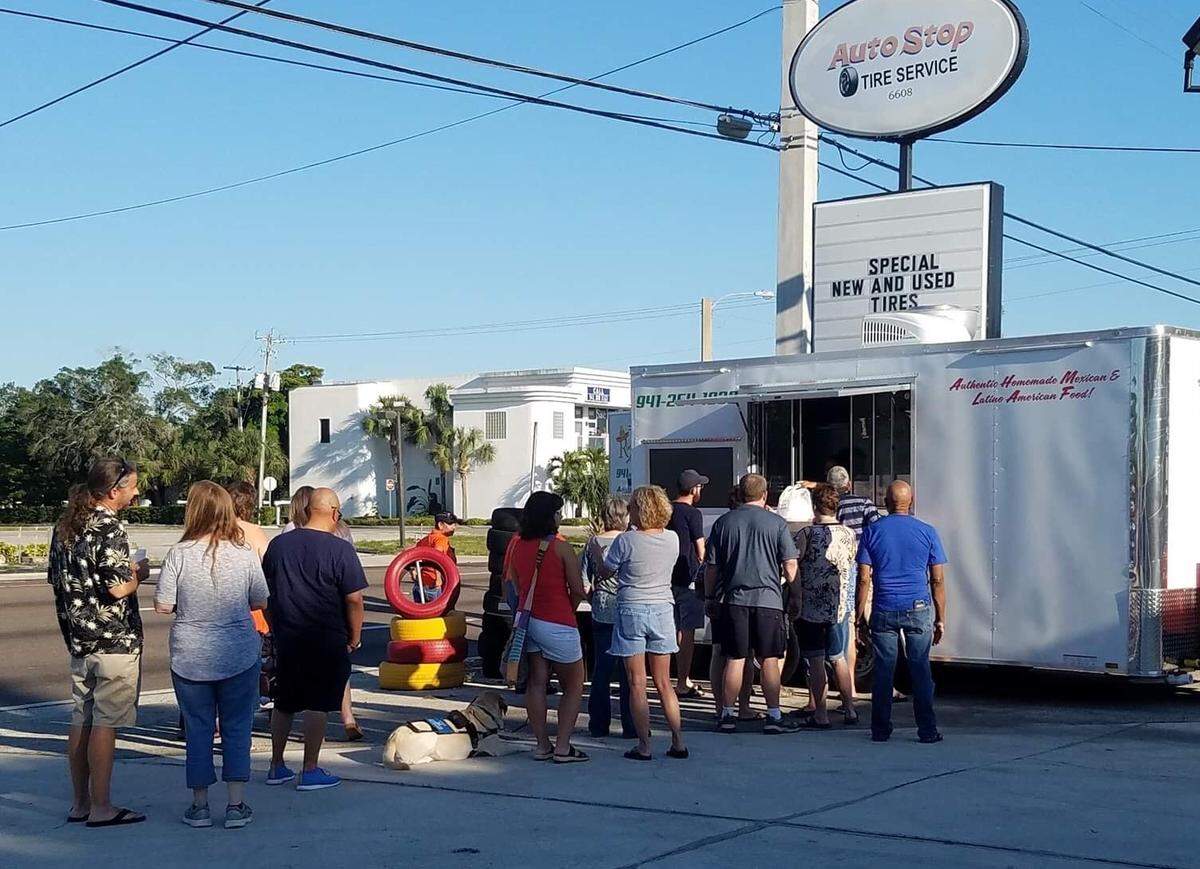Hungrey customers were lining up Monday at the Rincon Mexicano food truck in the parking lot of Auto Stop Tire Service parking lot, 6608 14th St. W., Bradenton.