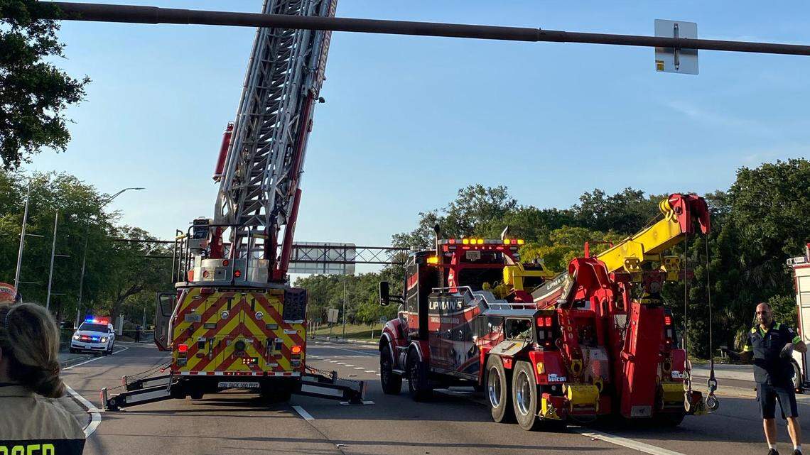 2 women killed in separate crashes on US 41 in Bradenton and Sarasota, one a pedestrian